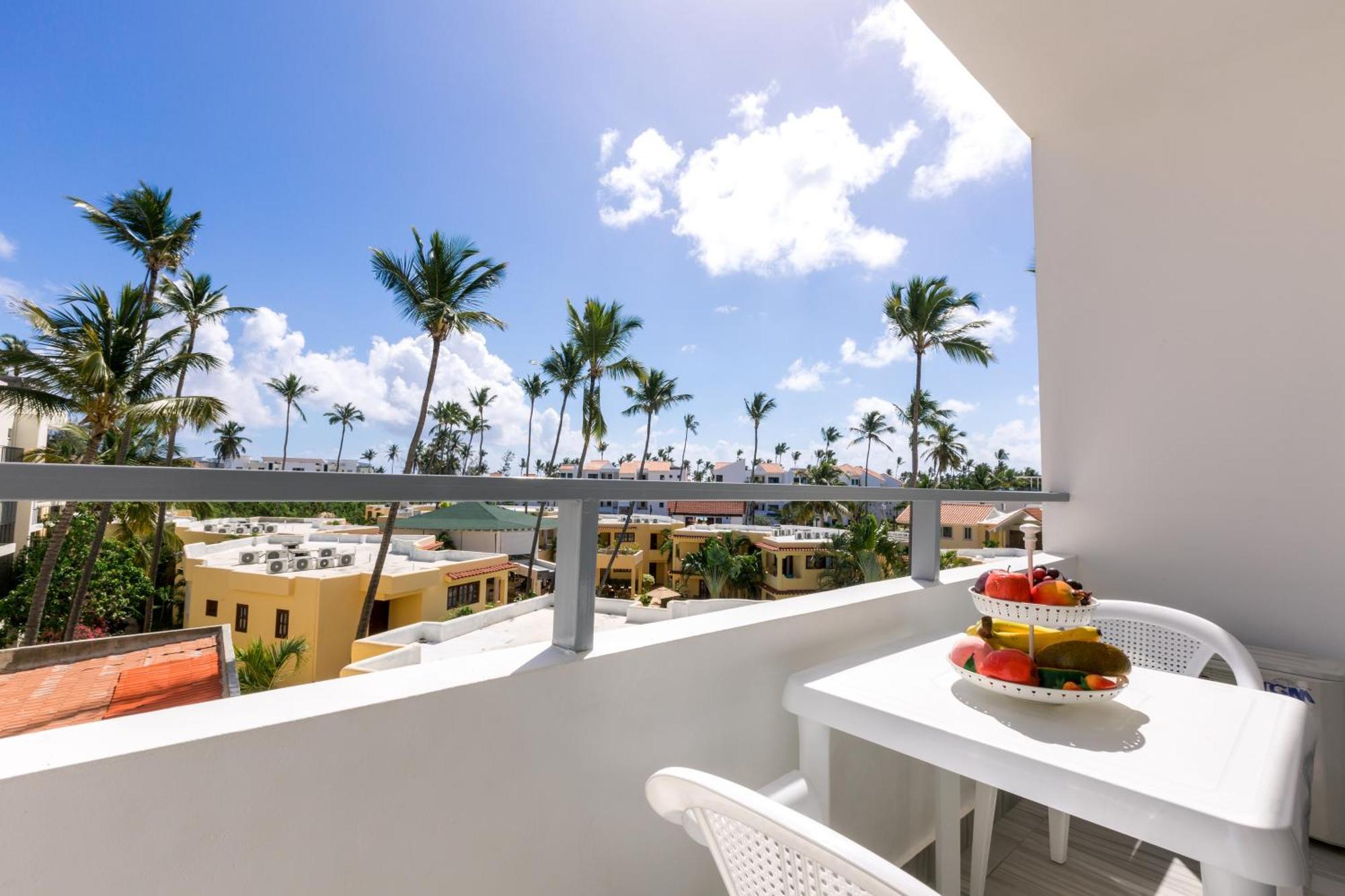 Ducassi Deluxe Playa Corales - Rooftop Pool, Restaurants And Club