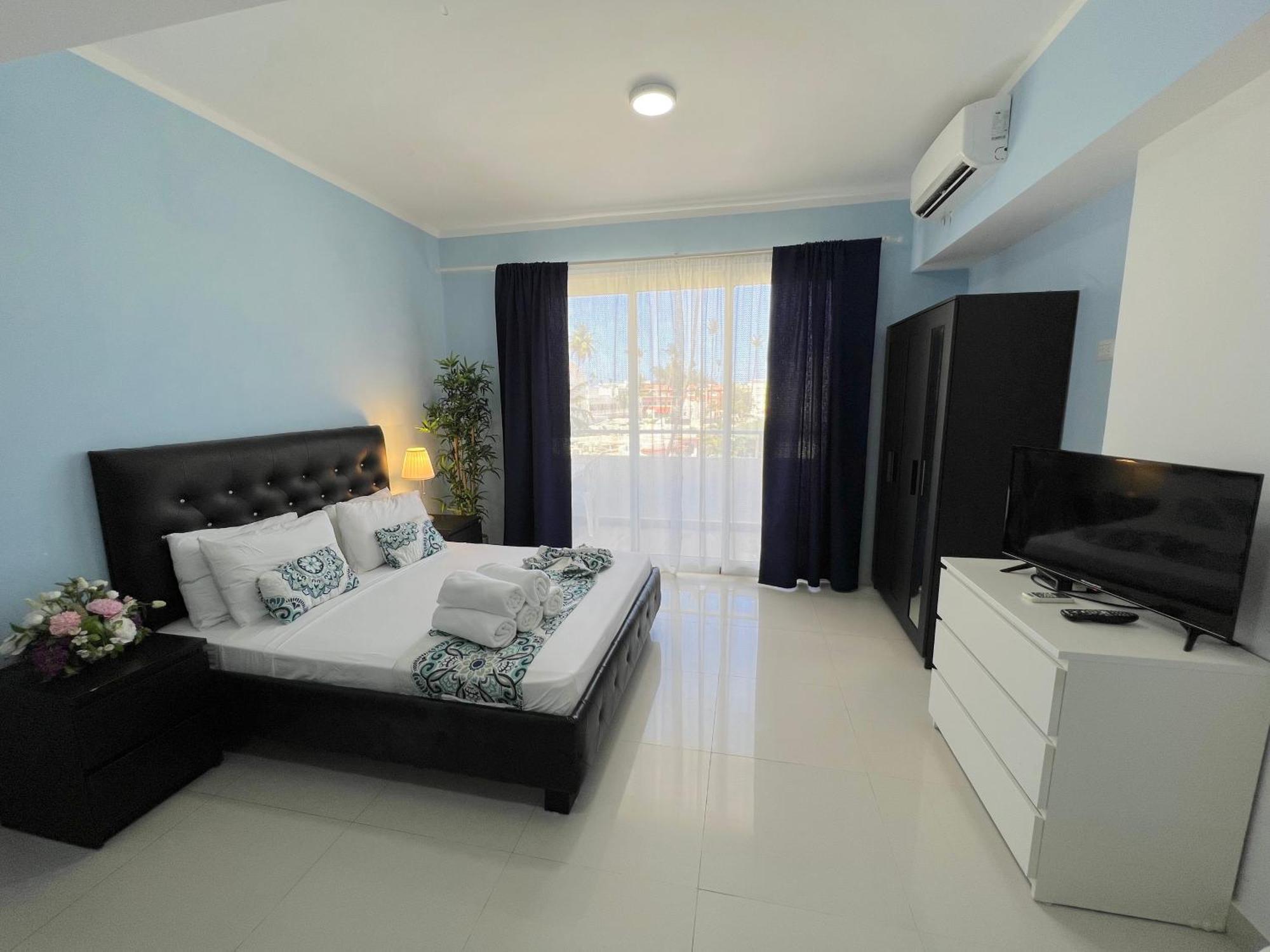 Ducassi Deluxe Playa Corales - Rooftop Pool, Restaurants And Club